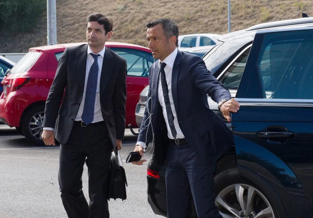 El Barcelona todavía se preocupa por los dos clientes de Jorge Mendes: el encuentro se producirá próximamente
