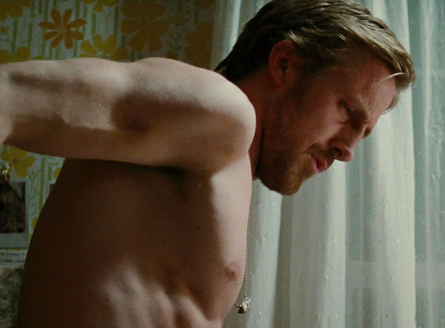 Ryan Gosling desnudo y video de bulto de polla erecta