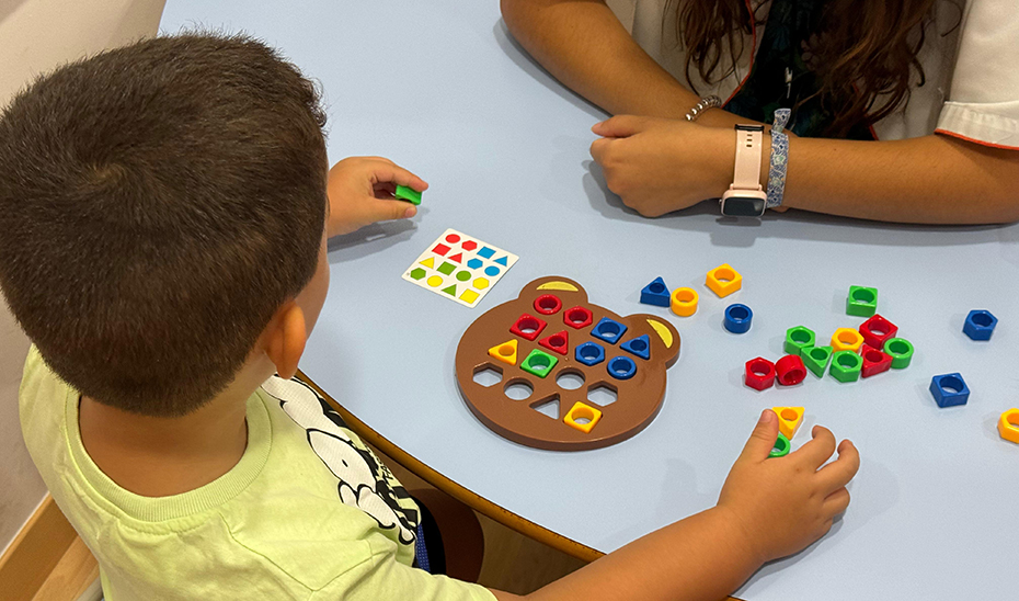 Salud prioriza la detección precoz del Autismo en el I Plan de Atención Temprana en Andalucía