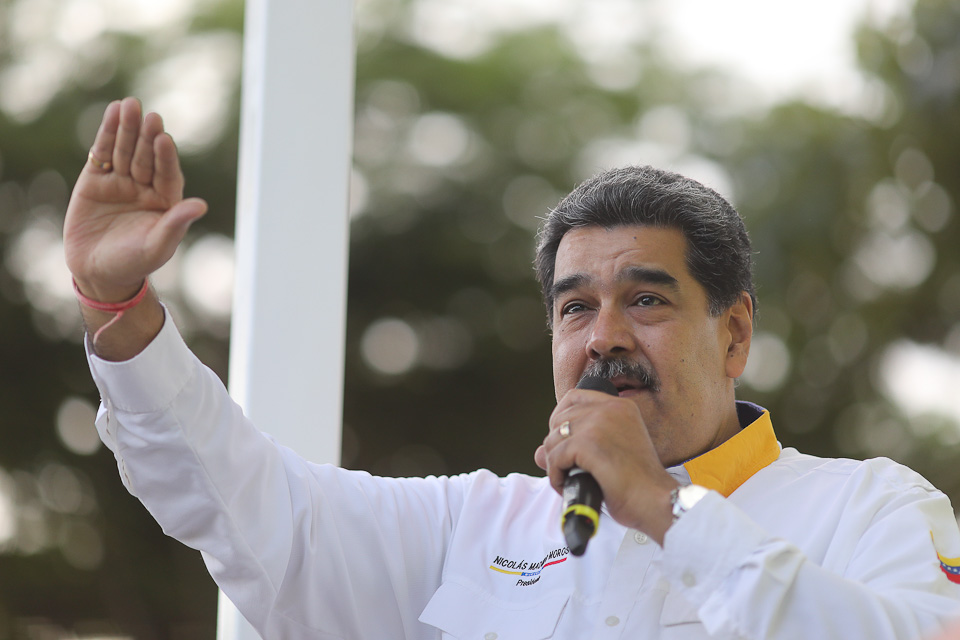 Maduro a rămas fără legitimitate
 – Știri din Spania