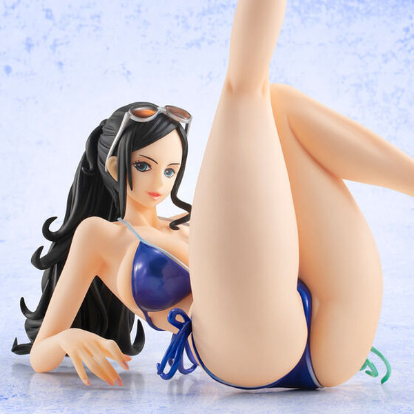 “One Piece” ¡Presta atención a las esbeltas piernas y los voluptuosos pechos de Nico Robin! Presentación de una rara figura de traje de baño en posición supina