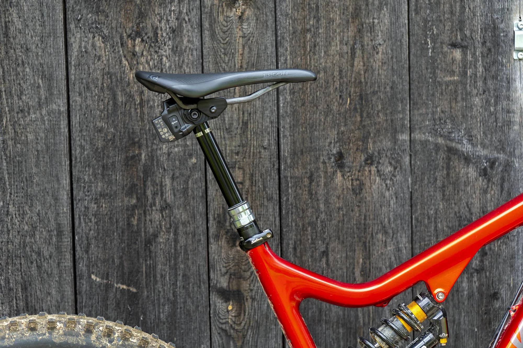 FAIR Drop Best AXS compensa su cuentagotas RockShox inalámbrico ahora o lo hace más liviano.