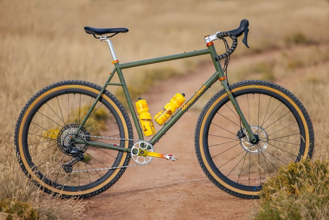 Compruebe el nuevo Meriwether Cycles Ponderosa, un corcel todoterreno, de gran espacio libre, para grava y turismo