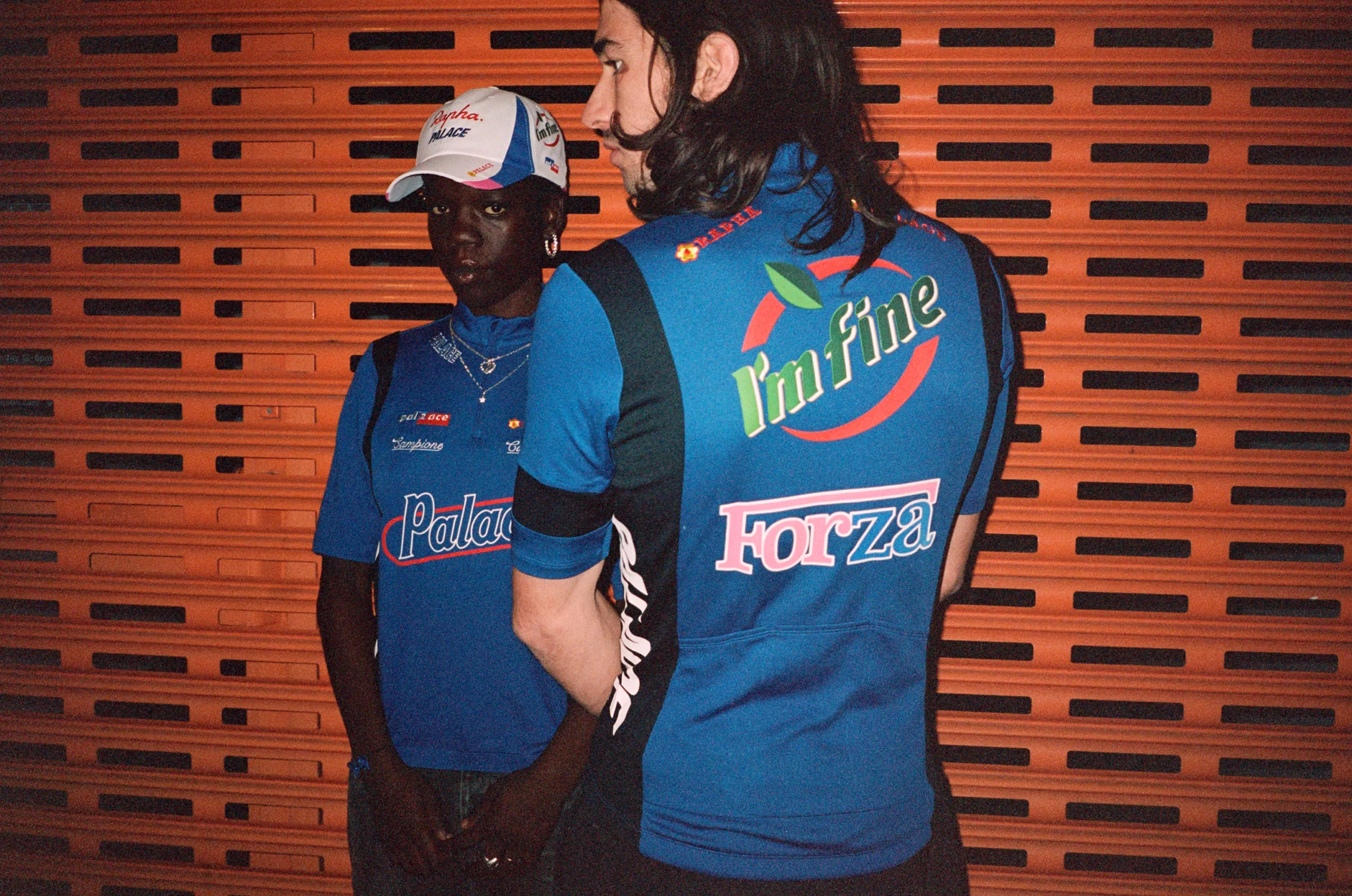 Pon tus relojes en 1984: Rapha + Palace regresa para la ronda 3