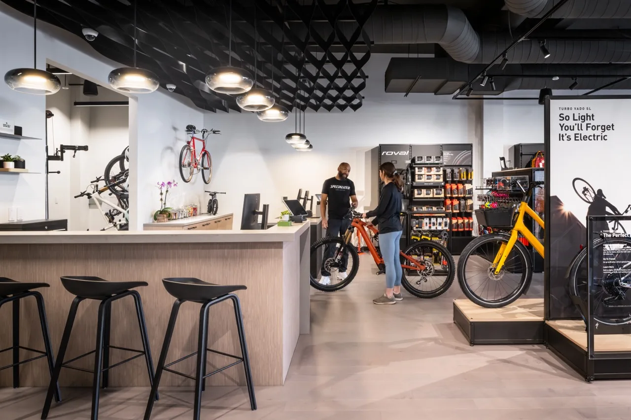 ¡Specialized celebra 50 años con ajustes gratuitos para todos!