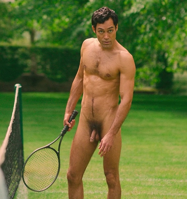 Alex Hassell expuso escenas de sexo desnudo y de polla en Rivals