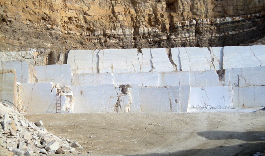 La Junta aprueba 18,8 millones para modernizar la industria de la piedra y el mármol de Almería
