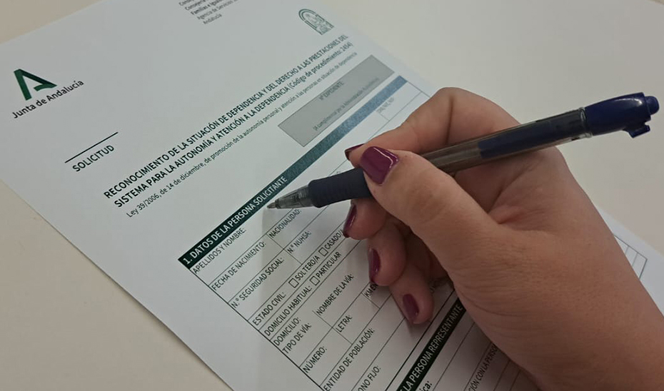 La Junta destina 11 millones a reforzar los servicios sociales comunitarios en materia de dependencia