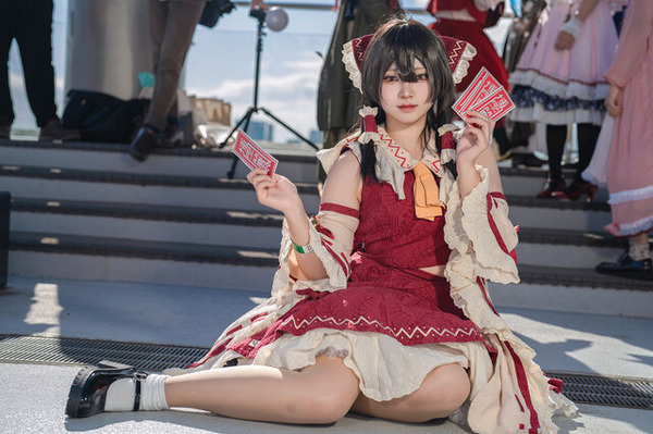 [Cosplay]¡Somos los protagonistas! 6 hermosas capas desde “Hakurei Shrine Autumn Festival” hasta “Reimu & Marisa”, pasando por “Satori” y la inesperada “slit sister Oh”