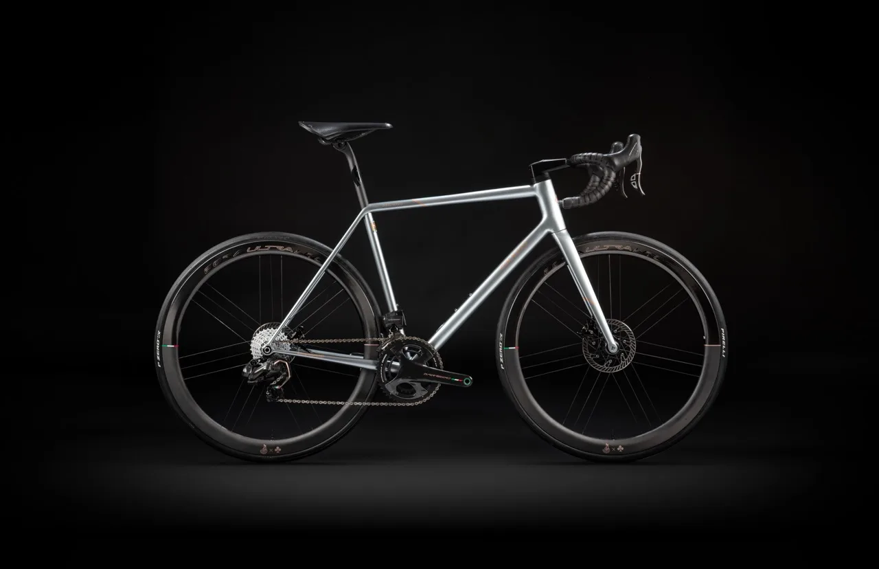 Colnago Steelnovo celebra 70 años con una versión moderna impresa en 3D del acero clásico