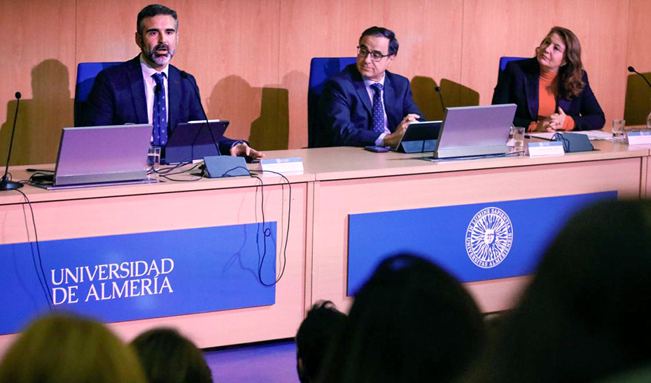 La Junta trabaja en un nuevo Reglamento del Ciclo Integral del Agua de Uso Urbano en Andalucía
