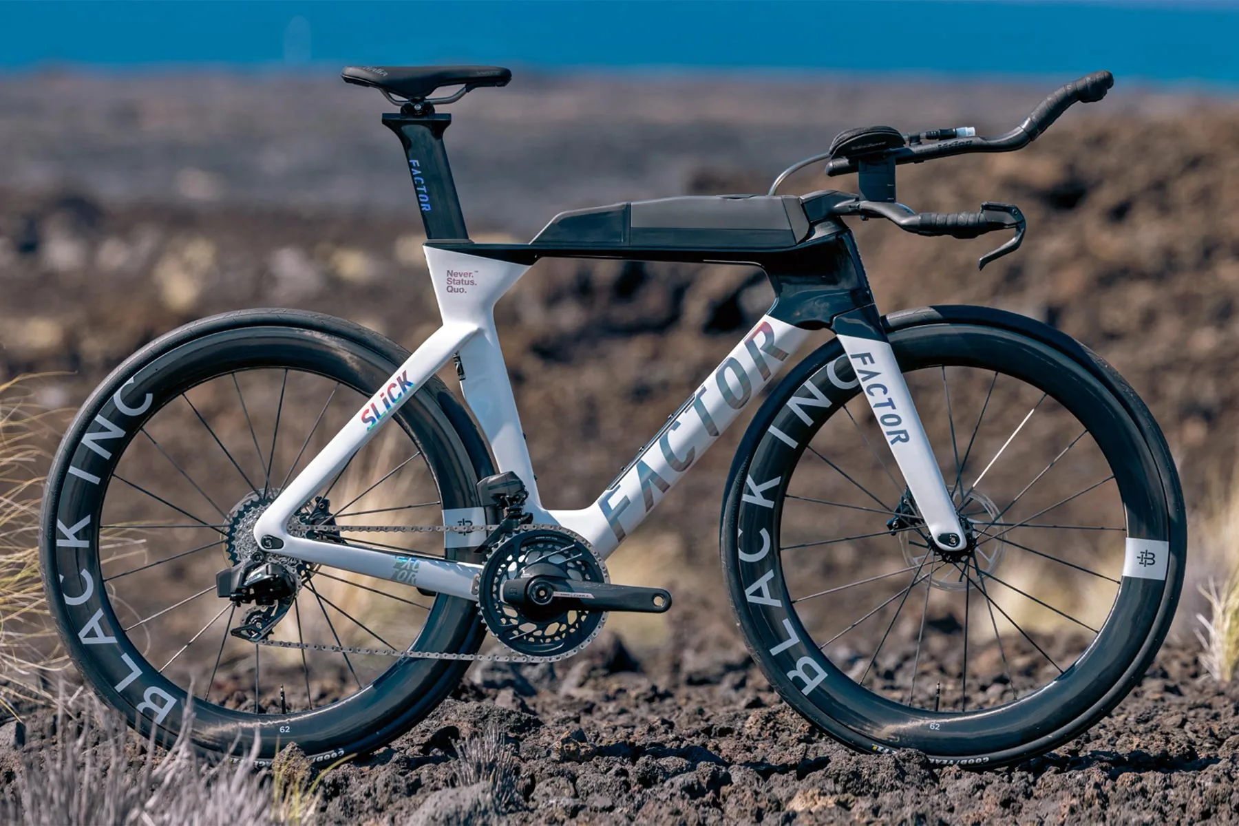 ¡El nuevo Factor SLiCK se ofrece solo para triatlón, añadiendo más ajustes, almacenamiento y un precio un 20% más bajo!