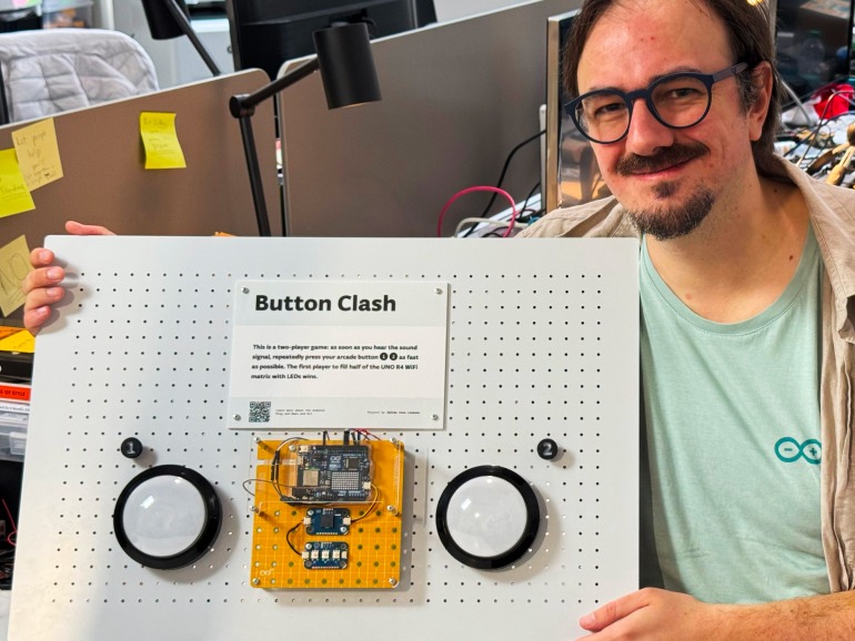 Crea choque de botones en minutos: un nuevo y divertido juego con el kit Plug and Make