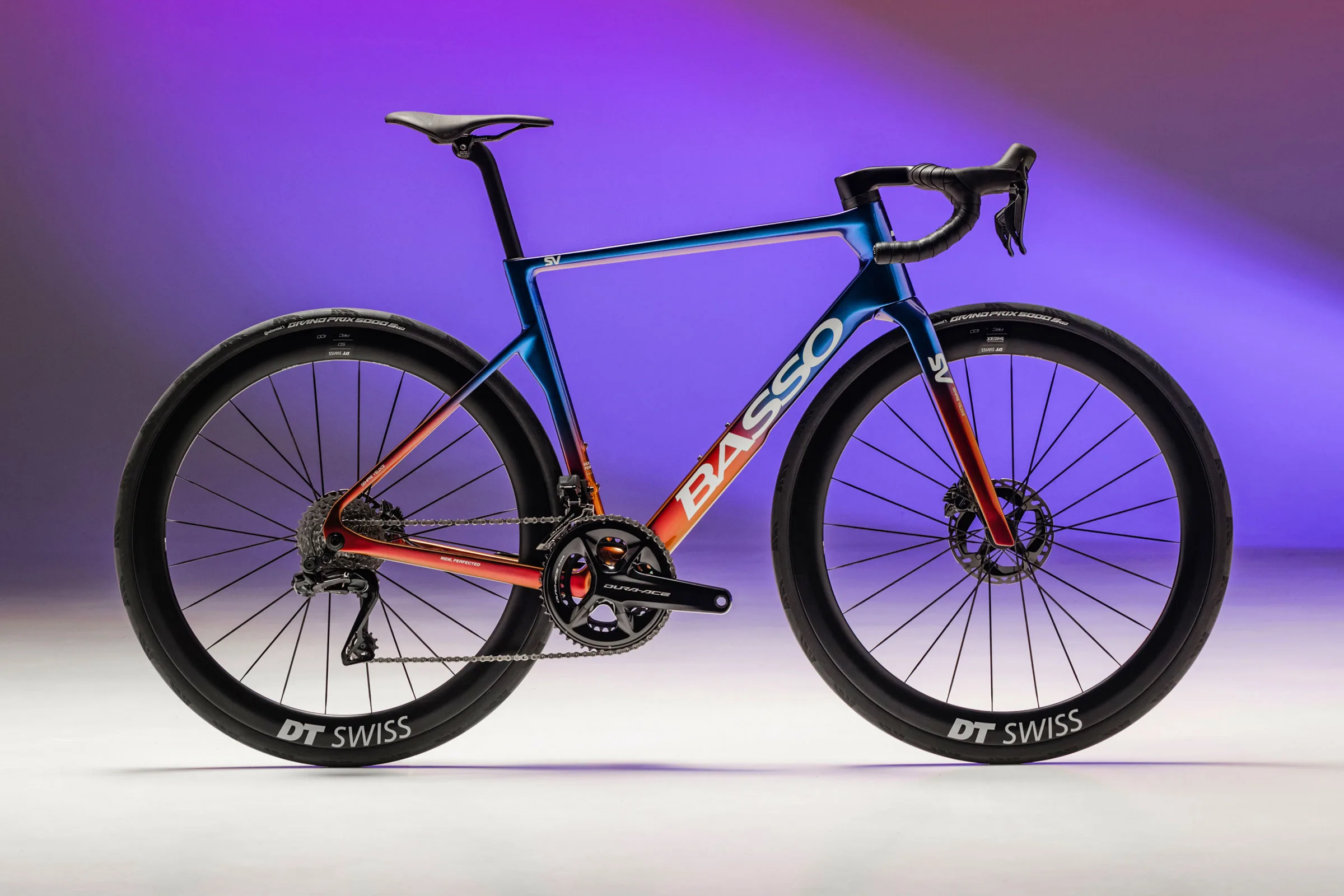 La nueva Basso SV redefine una bicicleta de carretera italiana Aero todoterreno más rápida y versátil