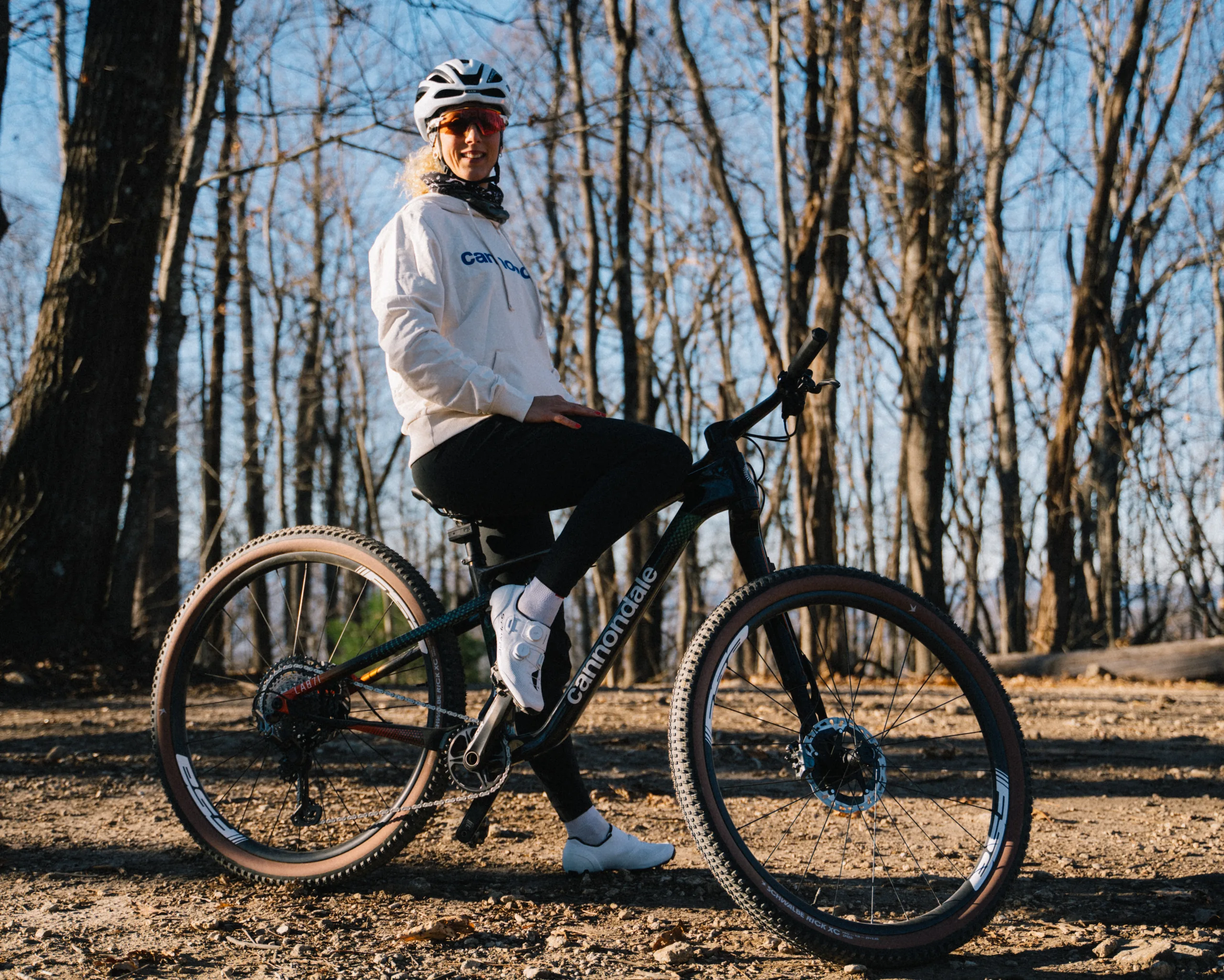 Cannondale suma a Jolanda Neff y Luca Martin al equipo de fábrica 2025