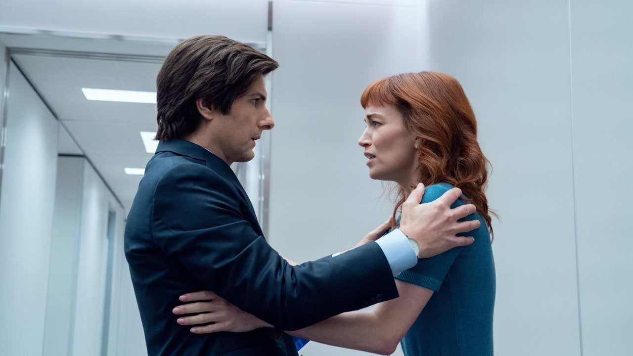 La segunda temporada de ‘Severance’ es una caja de rompecabezas alucinante y espectacularmente cachonda