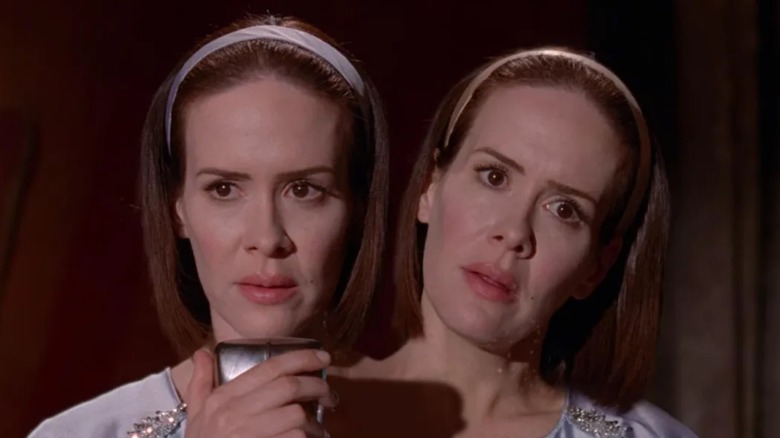 Personajes de American Horror Story que son completamente diferentes en la vida real
