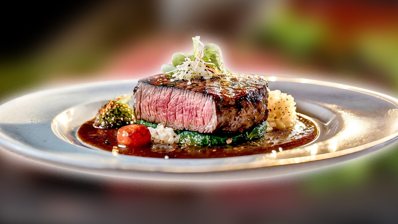 Nunca digas estas palabras o expresiones al ordenar el bistec en un restaurante.