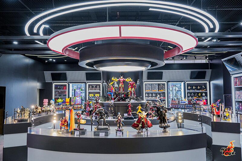 Hot Toys Art Studio 2025