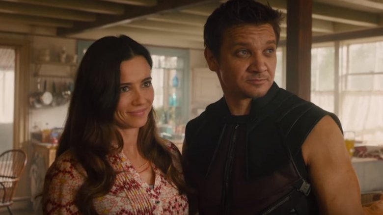 Por qué la esposa de Hawkeye en los Vengadores se ve tan familiar