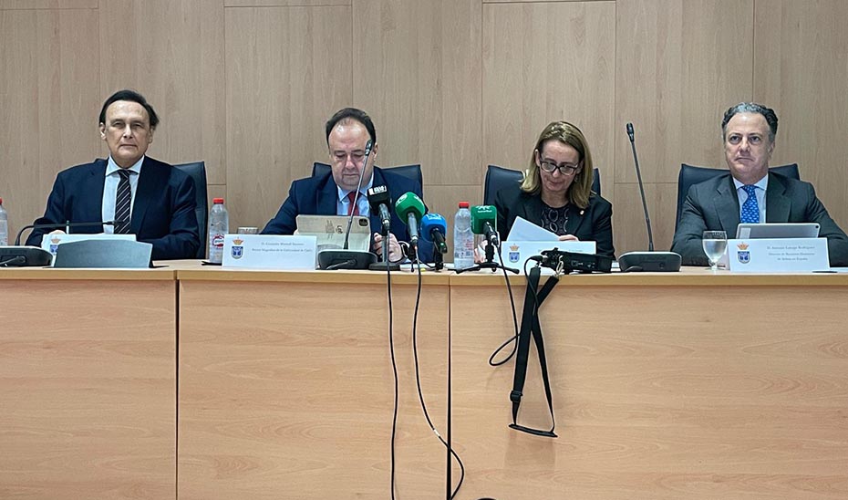 La UCA y Airbus firman un convenio para promover la cooperación académica, científica y tecnológica
