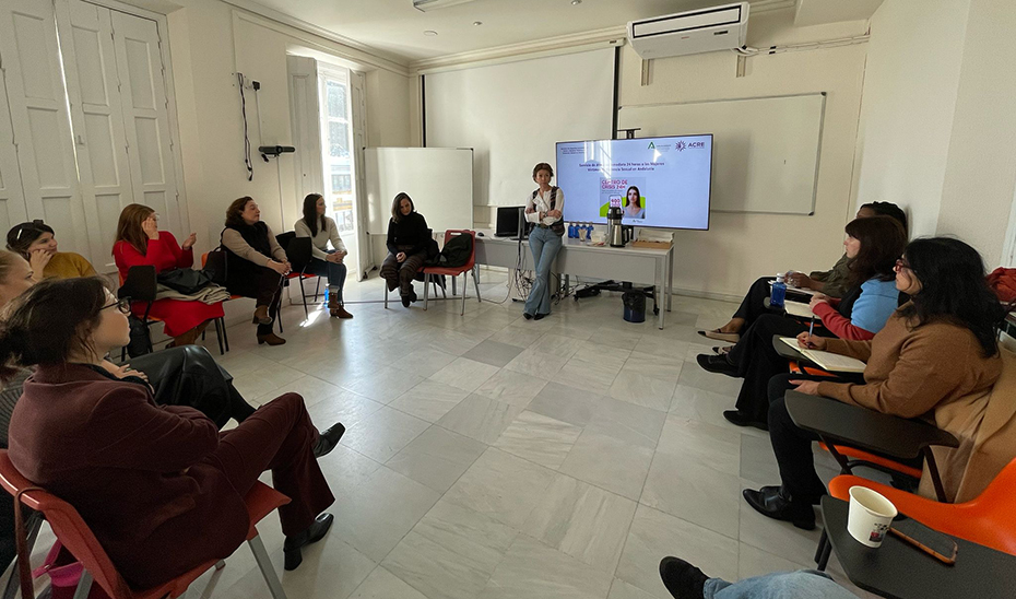 Andalucía muestra a responsables de universitarias de EEUU sus recursos ante agresiones sexuales