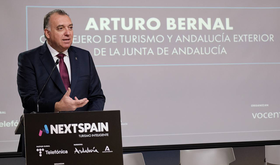 Más de un millar de inscritos en el primer curso gratuito de IA de Microsoft y Turismo Andaluz