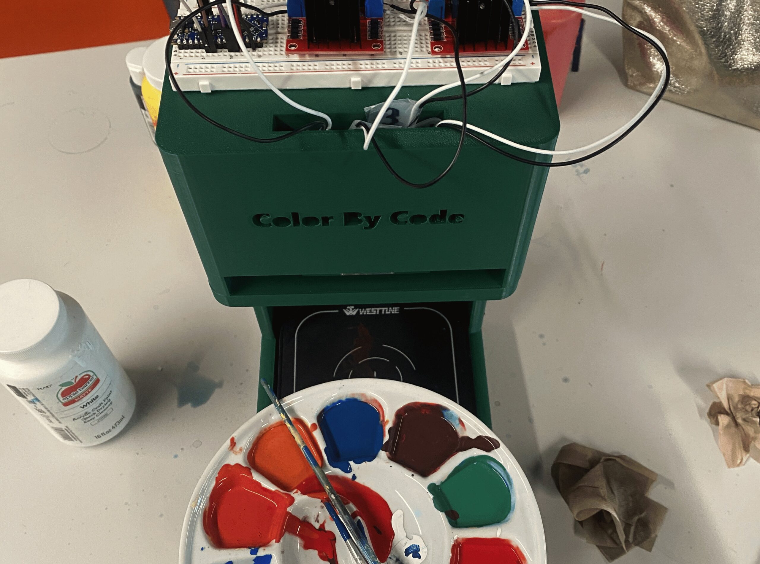 Esta máquina arduino nano todos los controles mezclan automáticamente la pintura acrílica en todo color
