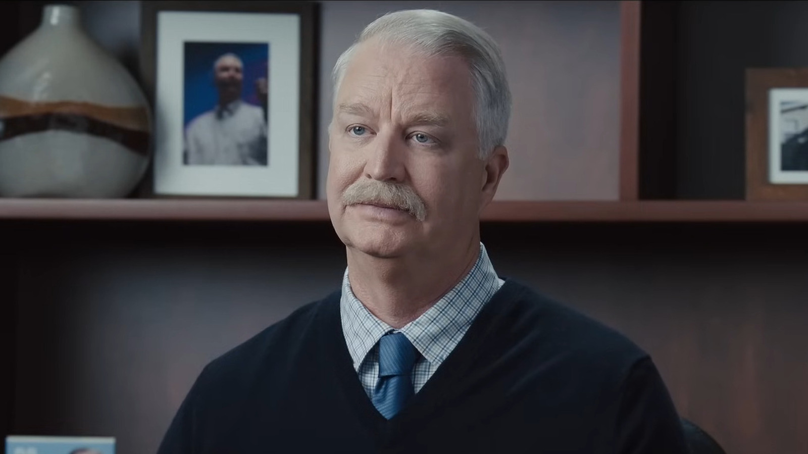 Conoce al actor detrás del Dr. Rick de Progressive