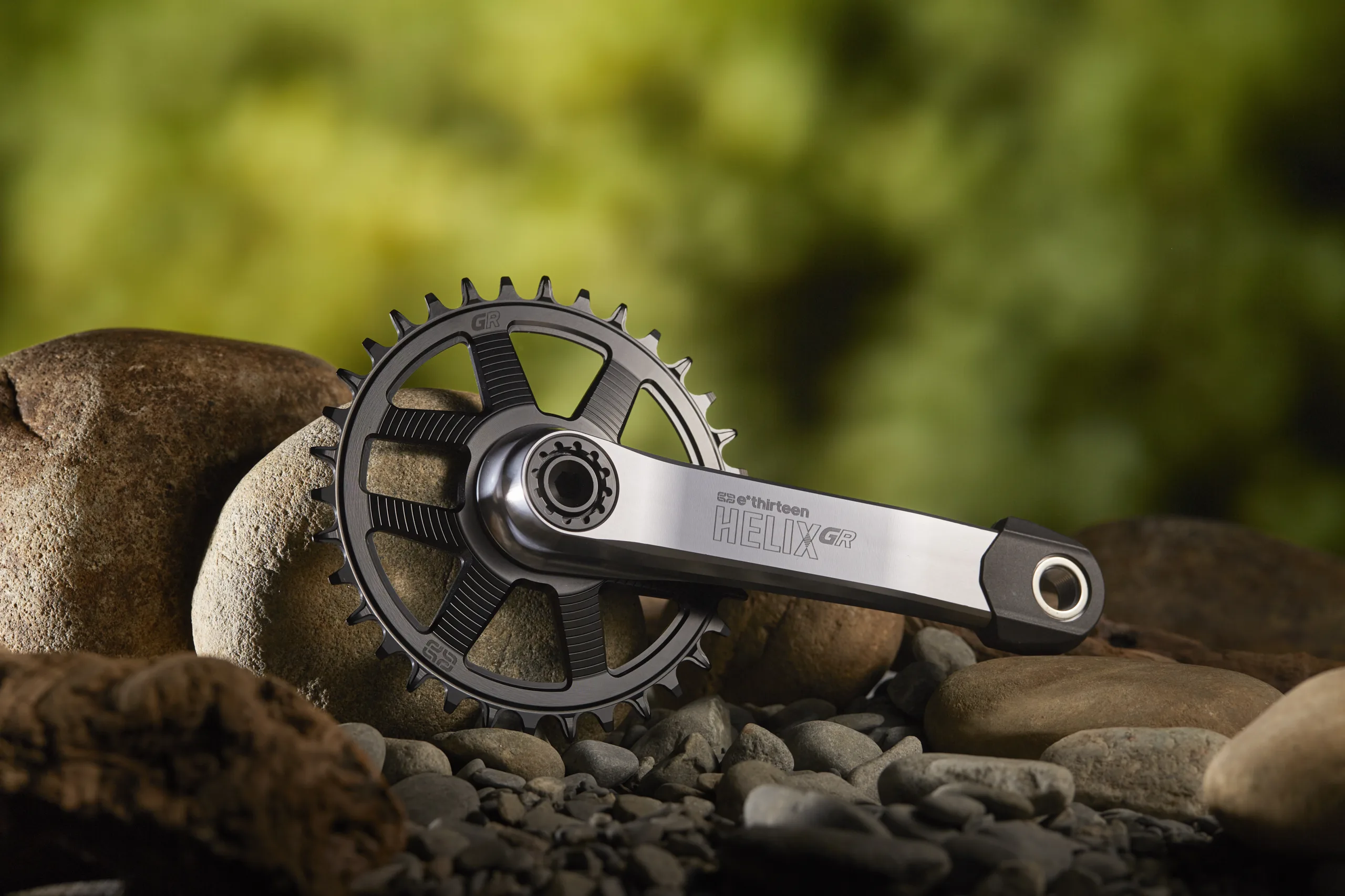 E*Trece Helix Race Alloy GR Branks & GR Direct Mount Bandrings se prepara para grandes éxitos