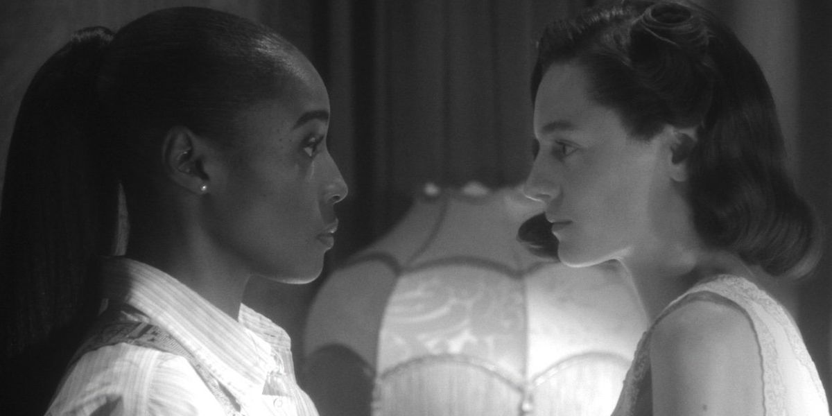 Issa Rae dice que la historia de amor de ‘Mirror negro’ con Emma Corrin creó ‘Curiosity and Chemistry’