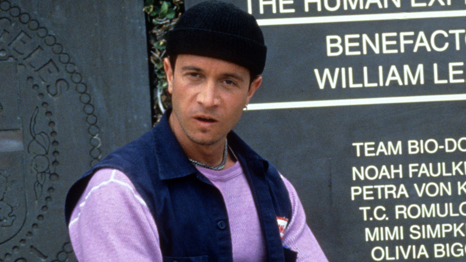The 10 Worst Acting Performances Of The ’90s