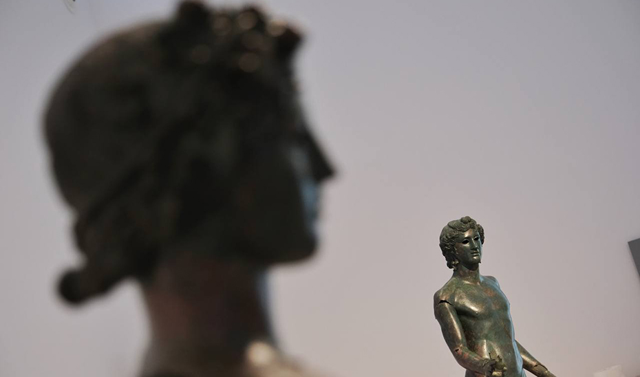 La organización Hispania Nostra reconoce al IAPH por la restauración de los efebos de Pedro Abad