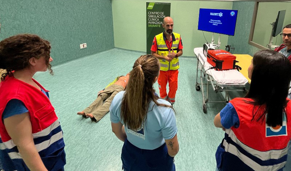 Salud refuerza la formación en situaciones de riesgo vital a través de la simulación clínica en Granada