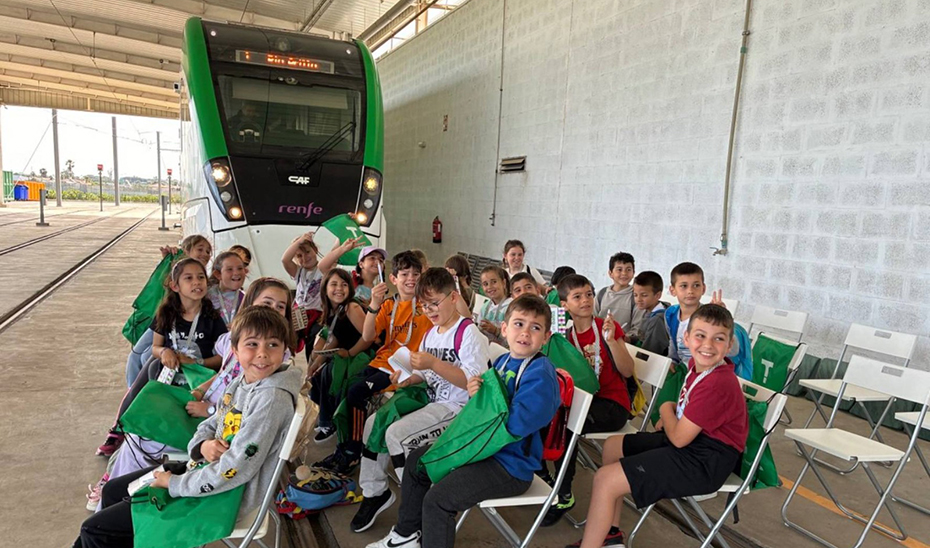 Un tranvía llamado escuela – Portavoz del Gobierno Andaluz