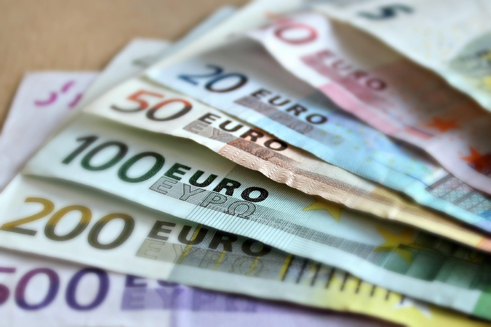 Cum să echilibrezi arta, plăcerea și economiile
 – Știri din Spania