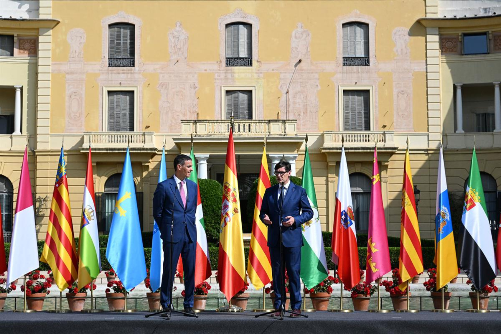 Baronii caută suspicios finanțare singulară pentru Catalunia
 – Știri din Spania