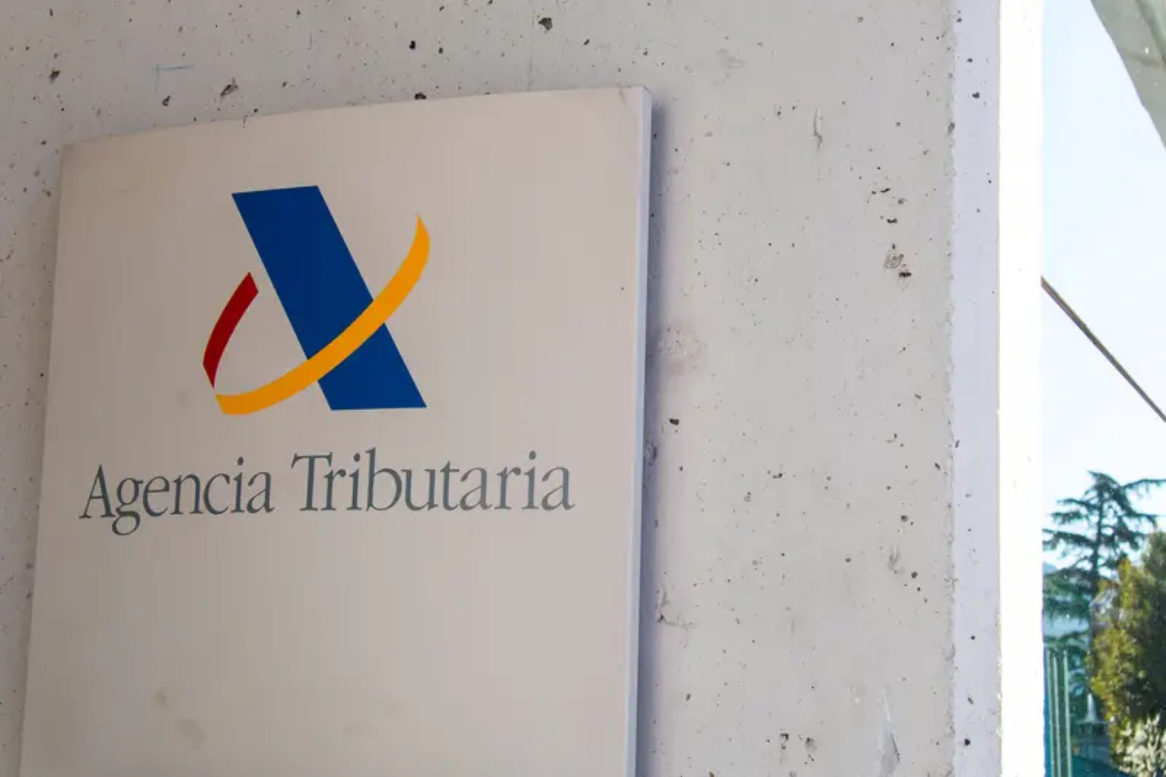 Isabel Pantoja, Bertín Osborne și Arda Turan intră în lista de mauri
 – Știri din Spania