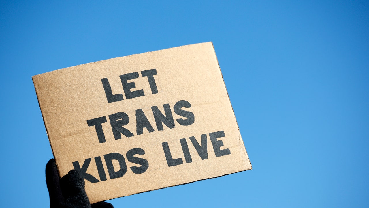 La decisión ‘Skrmetti’ de la Corte Suprema sobre la atención médica trans es devastadora. Aquí hay 6 razones para mantenerse motivados