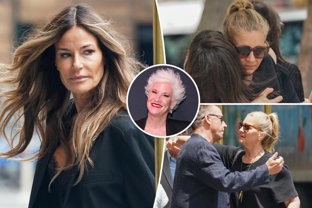 Los familiares de Anne Burrell se reúnen para la sombría NYC Wake porque la causa de la muerte sigue siendo desconocida