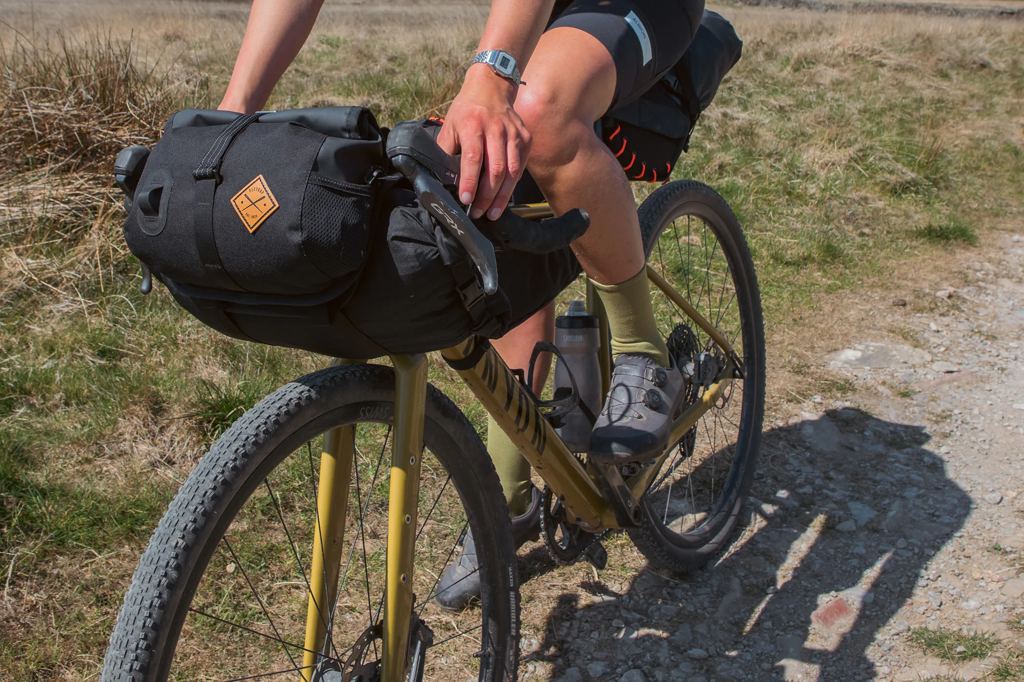 Restap agrega bolsas de lata de barra plana y enrollable, ajustes todos los paquetes de barra de carrera y bici