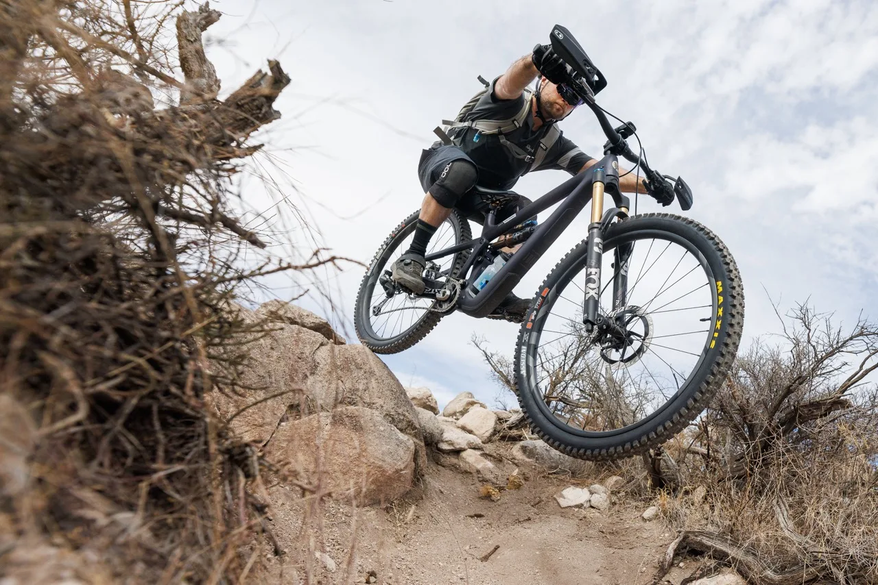 Revisión XTR DI2: Shimano XTR DI2 tiene el cambio inalámbrico más rápido