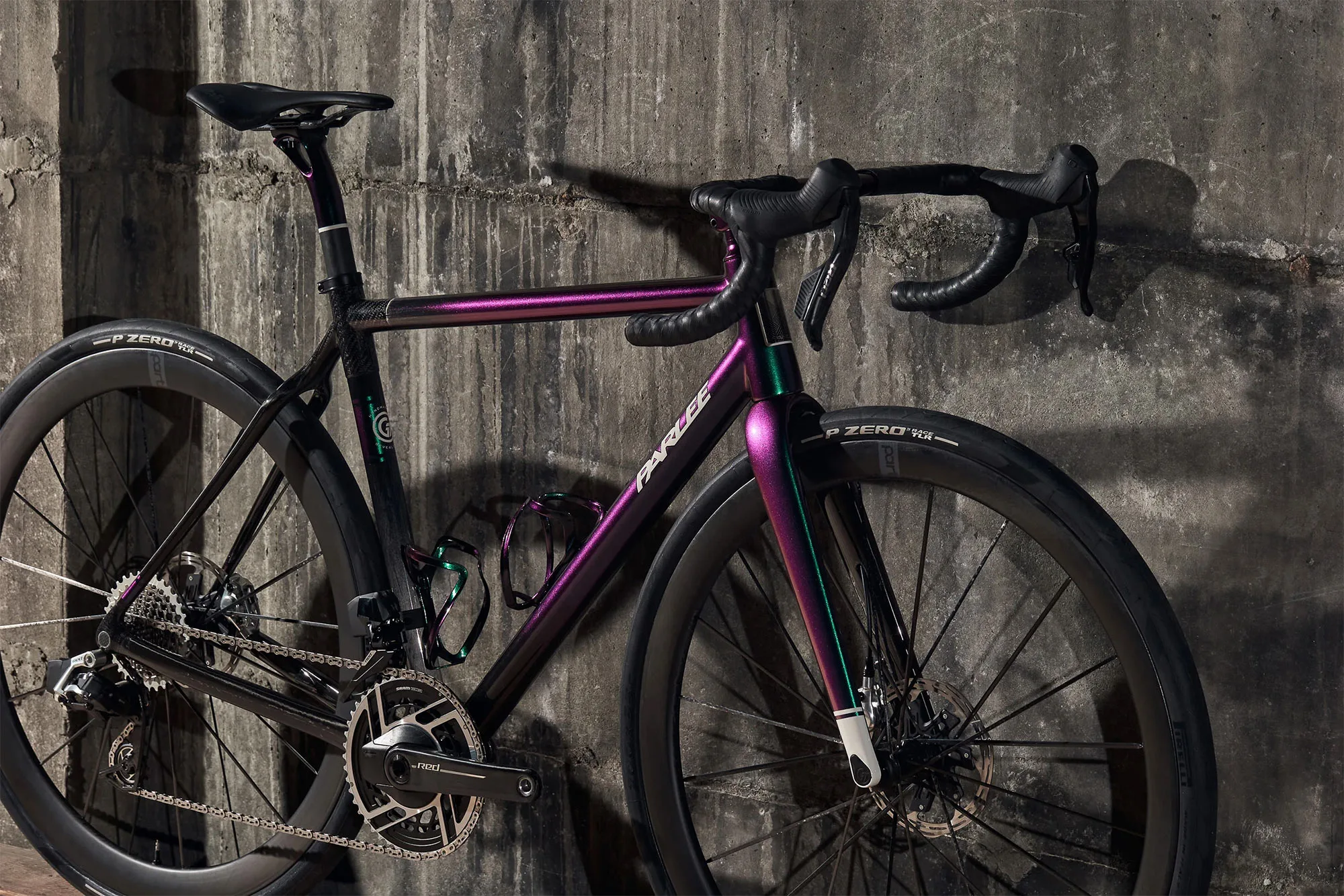 Parlee Z-Zero GT, completamente nuevo, es más delgado, más ligero y más rápido