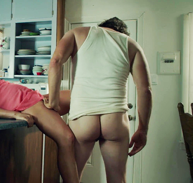 Chuck Carrington Culo desnudo y escenas de sexo en Drifter Cowboy