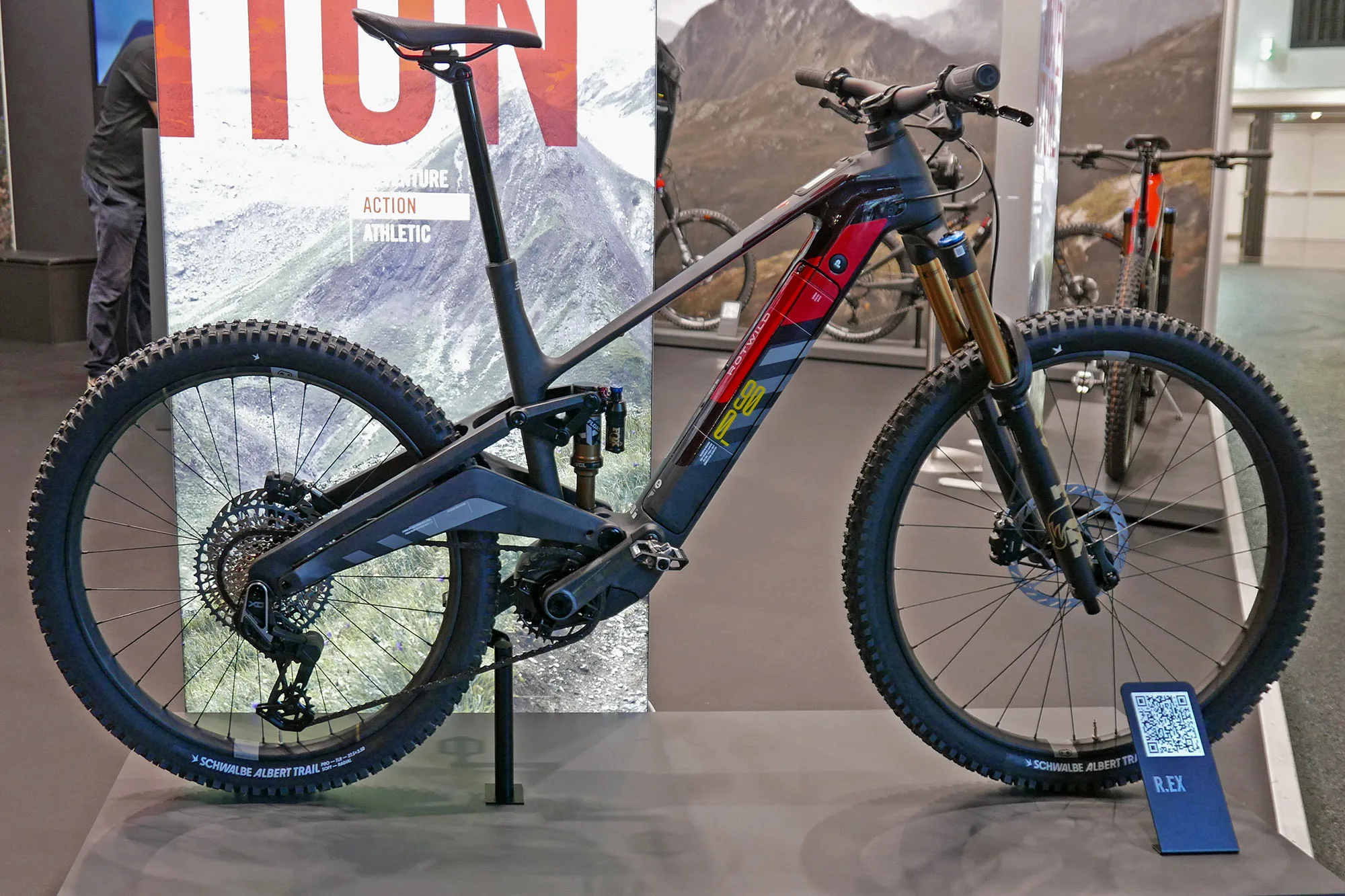 Rotwild R.Ex actualiza Enduro EMTB con DJI Ebike Power y batería de 864Wh de rango más largo