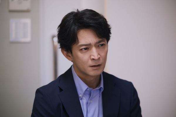 Tsuda Kenjiro aparece en el drama “19º disco médico” y toca el popular anunciante de la estación clave