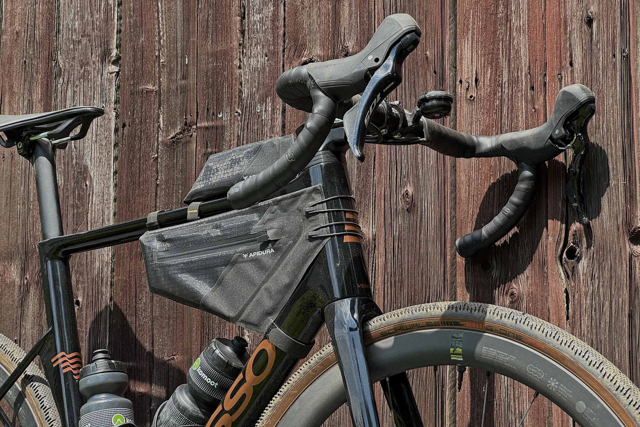Apidura Aero System te hace 5W más rápido para las carreras de bicicletas o de grava: una revisión de 2 bolsas