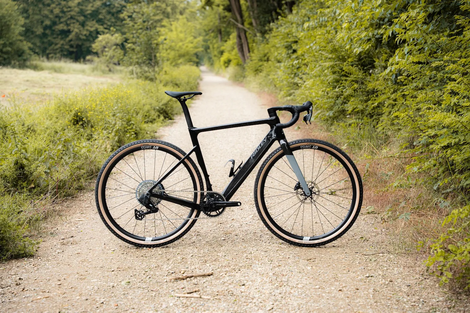 Ridley Goes E-Gravel con E-AStr equipado con TQ-HPR40