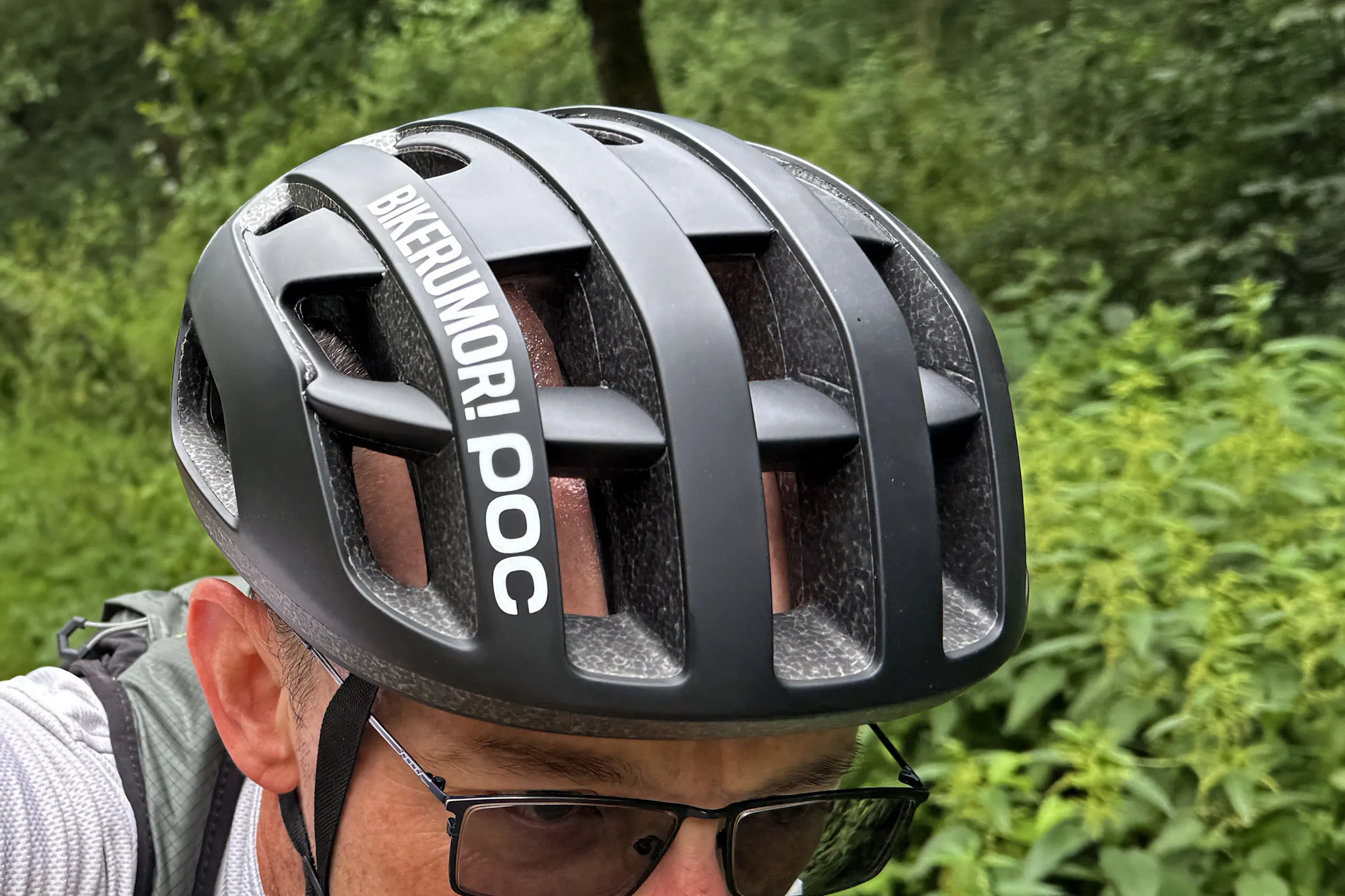 El nuevo enfoque del casco de POC Cytal Lite mantiene las cabezas más frías en los días más calurosos: revisión