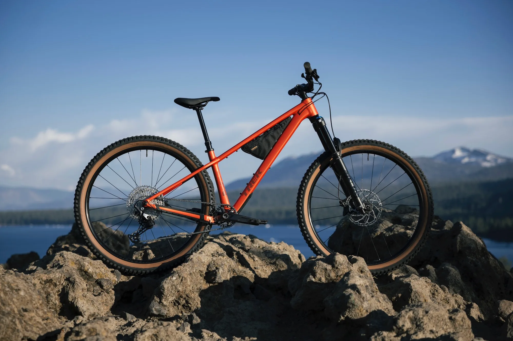 Todo el nuevo Trek Roscoe Gen 4 Hardtail parece un grito